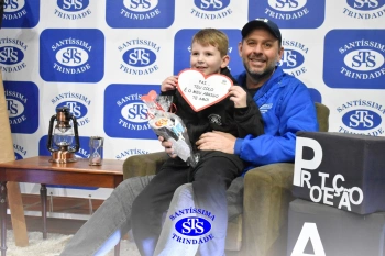 Homenagem aos pais dos alunos do Infantil 5 e 1º ano 