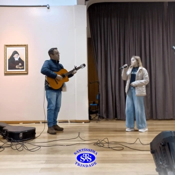 O palco foi todo dos nossos talentosos alunos