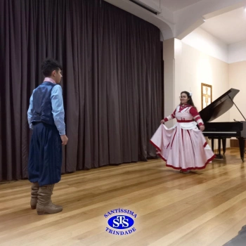 O palco foi todo dos nossos talentosos alunos