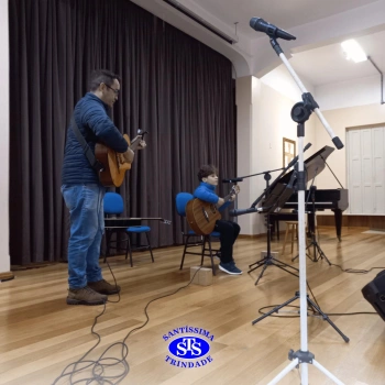 O palco foi todo dos nossos talentosos alunos