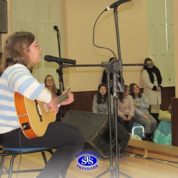 O palco foi todo dos nossos talentosos alunos