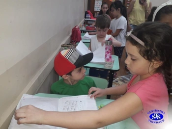 Nível B em visita ao 1º ano 