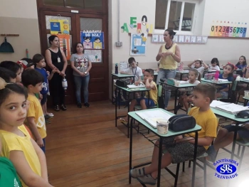 Nível B em visita ao 1º ano 