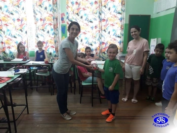 Nível B em visita ao 1º ano 