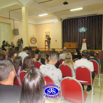 Celebração de Conclusão da Educação Infantil e Envio para o 1º ano do Ensino Fundamental.