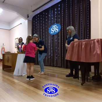 Celebração de Conclusão da Educação Infantil e Envio para o 1º ano do Ensino Fundamental.