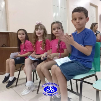 Celebração de Conclusão da Educação Infantil e Envio para o 1º ano do Ensino Fundamental.