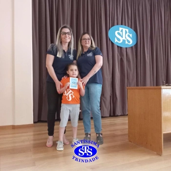 Celebração de Conclusão da Educação Infantil e Envio para o 1º ano do Ensino Fundamental.