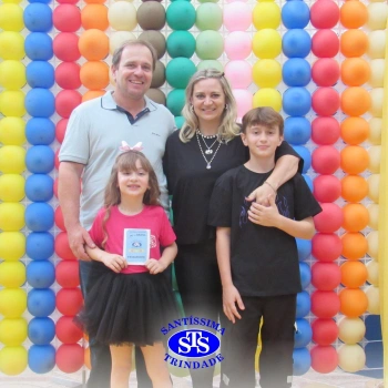 Celebração de Conclusão da Educação Infantil e Envio para o 1º ano do Ensino Fundamental.