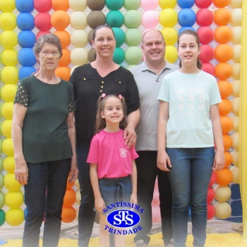 Celebração de Conclusão da Educação Infantil e Envio para o 1º ano do Ensino Fundamental.