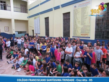 2º ao 5º ano - Parabéns, Santíssima !