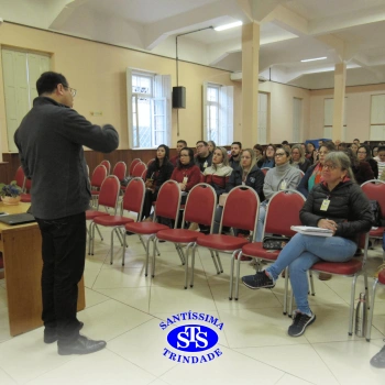 Encontro de formação com profissionais do Colégio