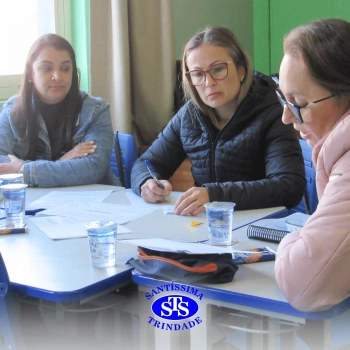 Encontro de formação com profissionais do Colégio