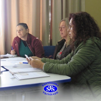 Encontro de formação com profissionais do Colégio