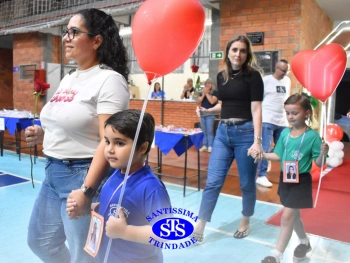 Homenagem às Mães da Educação Infantil