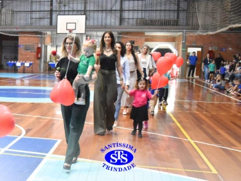 Homenagem às Mães da Educação Infantil