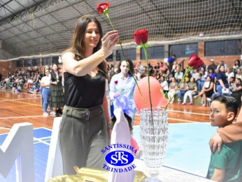 Homenagem às Mães da Educação Infantil