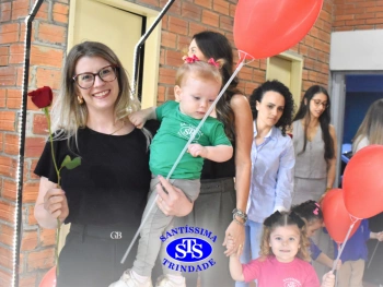 Homenagem às Mães da Educação Infantil