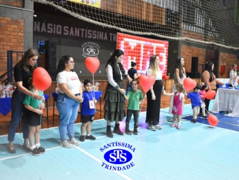 Homenagem às Mães da Educação Infantil