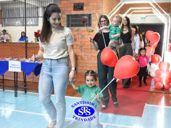 Homenagem às Mães da Educação Infantil