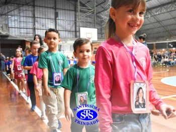 Homenagem às Mães da Educação Infantil