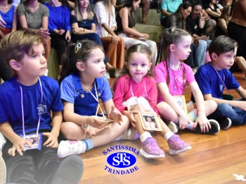 Homenagem às Mães da Educação Infantil
