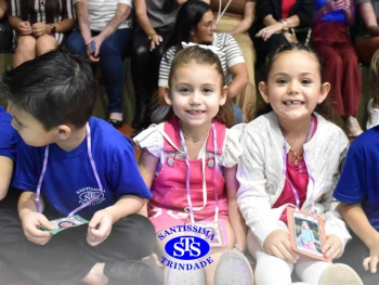 Homenagem às Mães da Educação Infantil