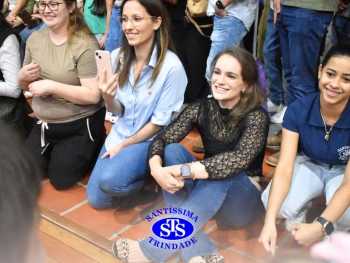 Homenagem às Mães da Educação Infantil