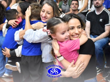Homenagem às Mães da Educação Infantil