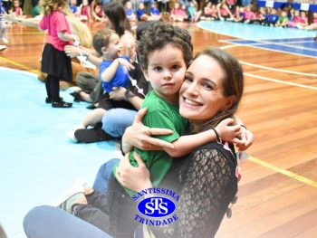 Homenagem às Mães da Educação Infantil