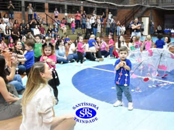Homenagem às Mães da Educação Infantil
