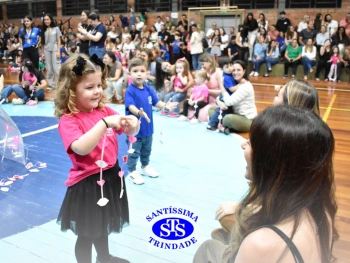 Homenagem às Mães da Educação Infantil