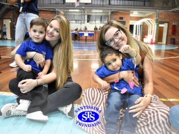 Homenagem às Mães da Educação Infantil