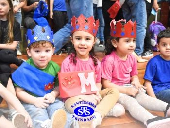 Homenagem às Mães da Educação Infantil