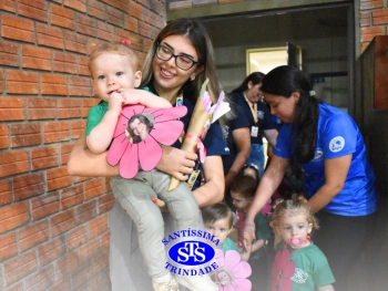 Homenagem às Mães da Educação Infantil
