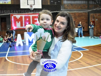 Homenagem às Mães da Educação Infantil