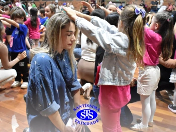 Homenagem às Mães da Educação Infantil