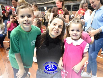 Homenagem às Mães da Educação Infantil