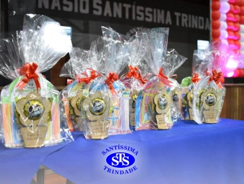 Homenagem às Mães da Educação Infantil