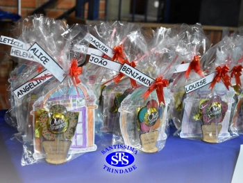 Homenagem às Mães da Educação Infantil