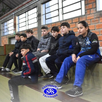 Turmas de 8º e 9º ano vivem com empolgação os Jogos Franciscanos Interséries