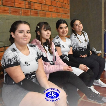 Turmas de 8º e 9º ano vivem com empolgação os Jogos Franciscanos Interséries