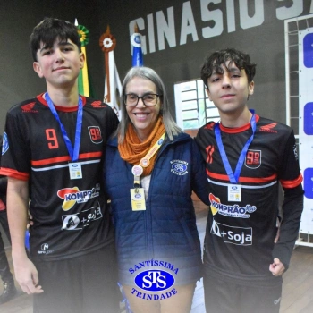 Turmas de 8º e 9º ano vivem com empolgação os Jogos Franciscanos Interséries