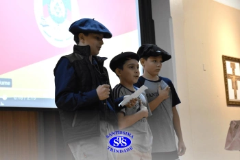 Alunos participam da 2ª Mostra da Cultura Gaúcha | 5º ano