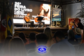 Confira registros da participação do Colégio na 26º Feira do Livro