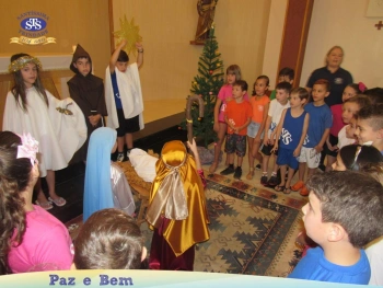 1º ano 2 e 4 - Celebração de Natal 