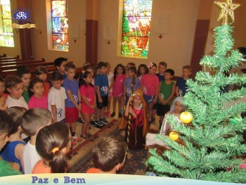 1º ano 2 e 4 - Celebração de Natal 