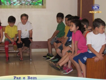 1º ano 2 e 4 - Celebração de Natal 