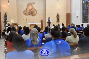 Profissionais do Colégio participam de Celebração de Natal