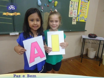 1º ano - Encontros Vocálicos 